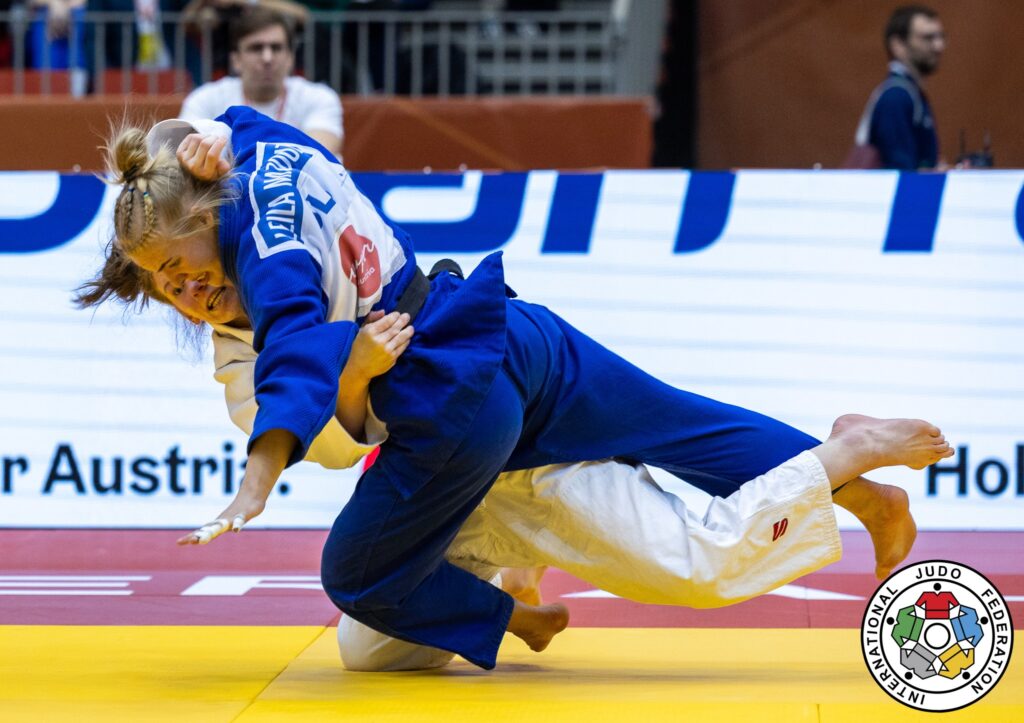 Slovenska judoista Leila Mazouzi in Gal Blažič v Sarajevu osvojila bronasti kolajni