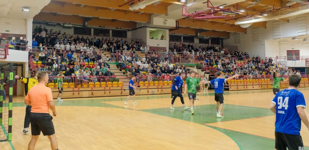 Ajdovščina vodi pred Krškim in Koprom, Ljublajan in Dobova v spodnjem delu lestvice