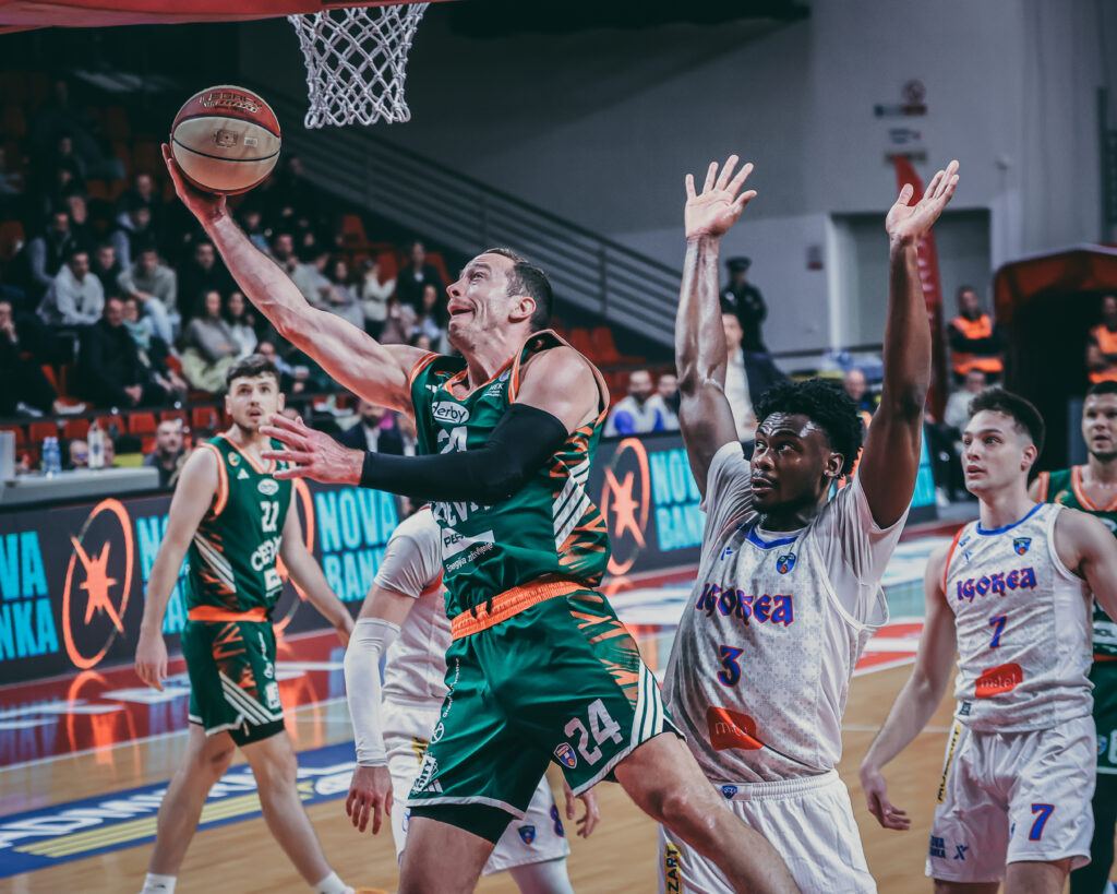 Cedevita Olimpija v Laktaših prekinila niz porazov v ligi ABA