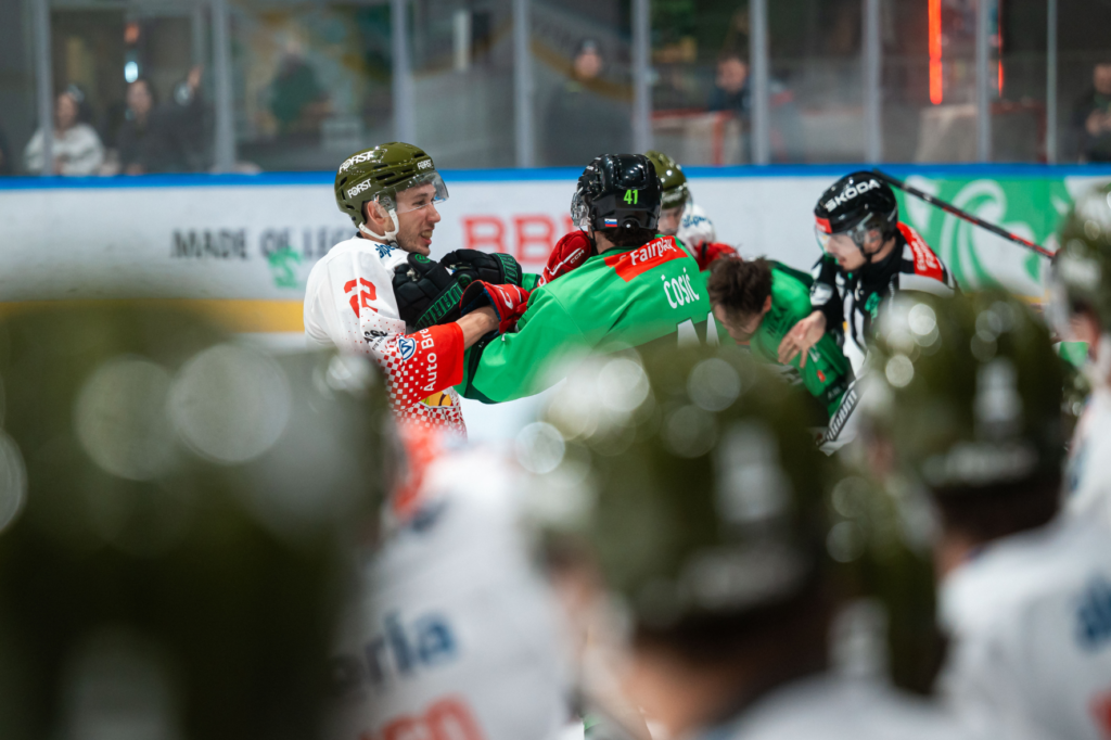 Olimpija v derbiju strla Bolzano in se približala vrhu